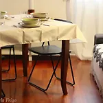 Casa Vacanze Chez La Reine - Holiday Home Vicenza